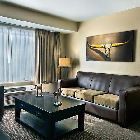 Oxford Suites Хермистън Екстериор снимка