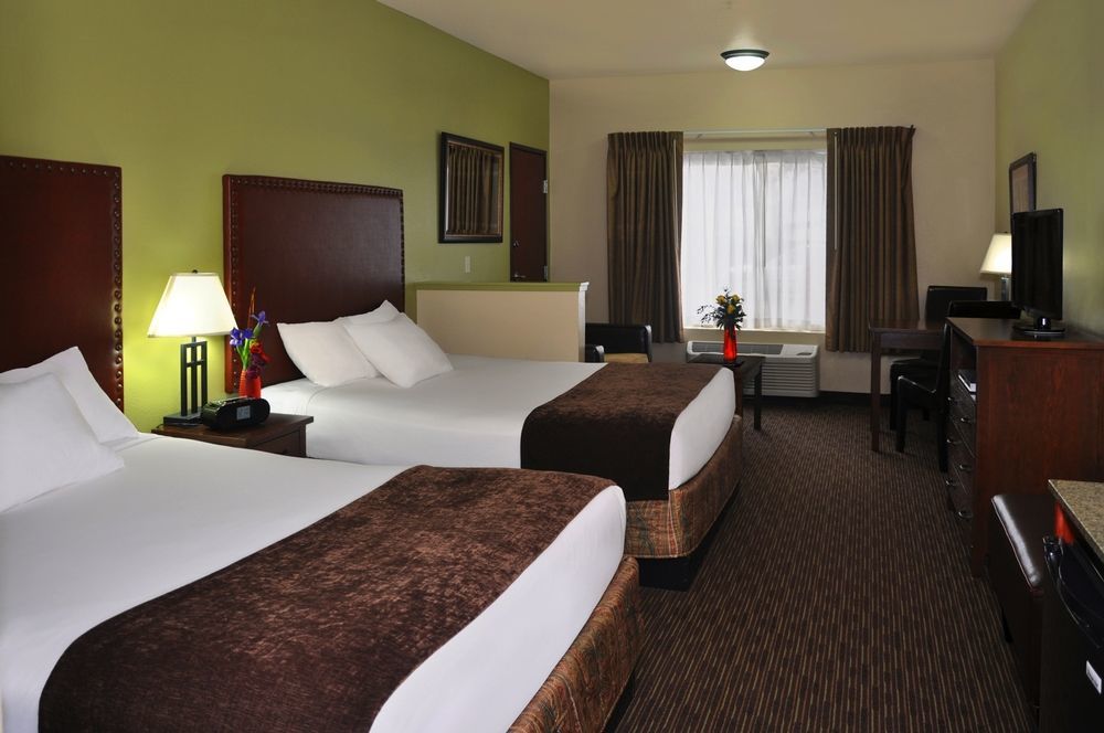 Oxford Suites Хермистън Екстериор снимка