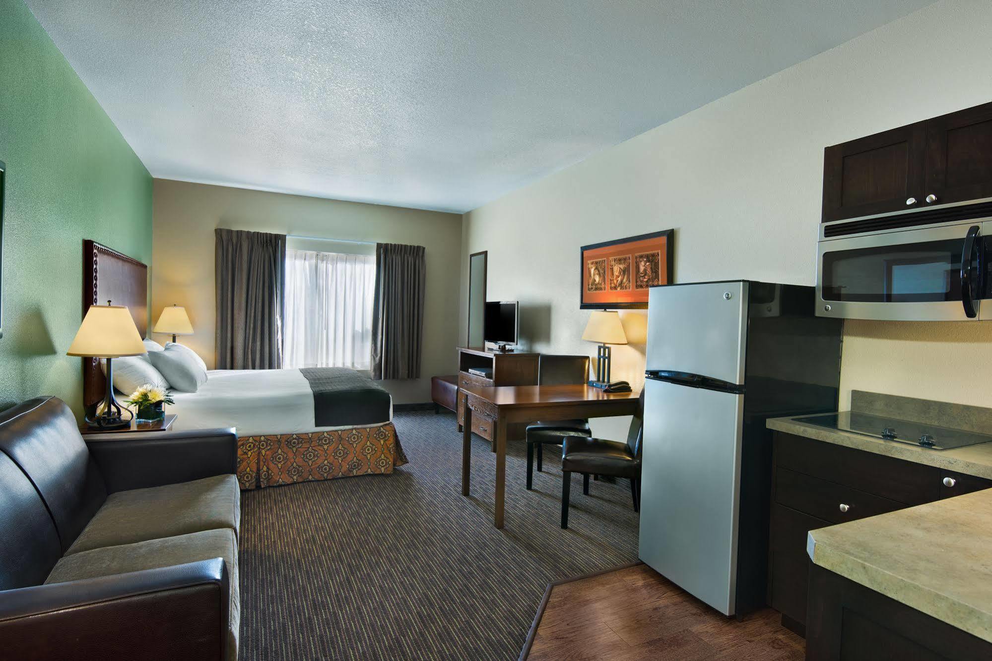 Oxford Suites Хермистън Екстериор снимка